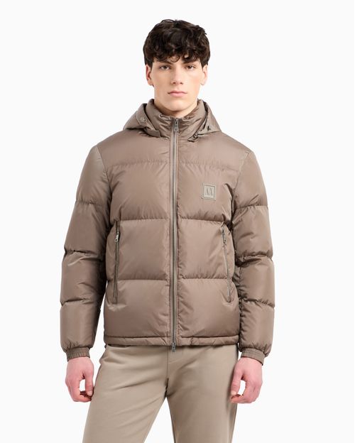 Chamarra acolchada con capucha