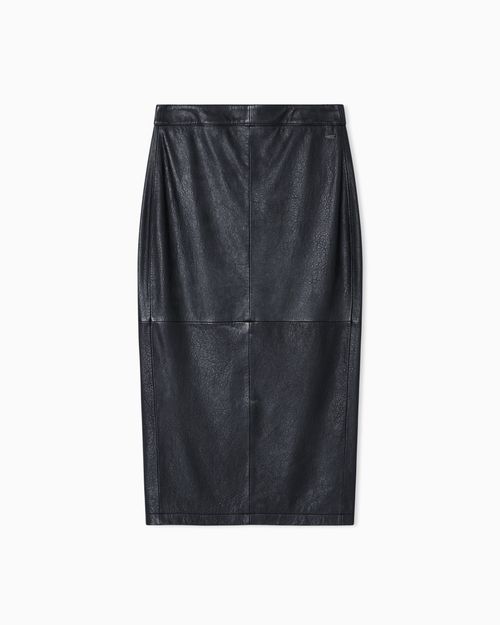 Falda larga de cuero