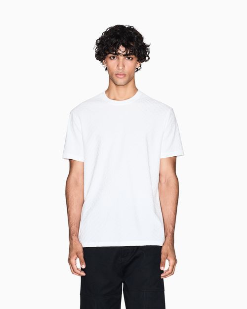 Playera corte regular en tela jacquard