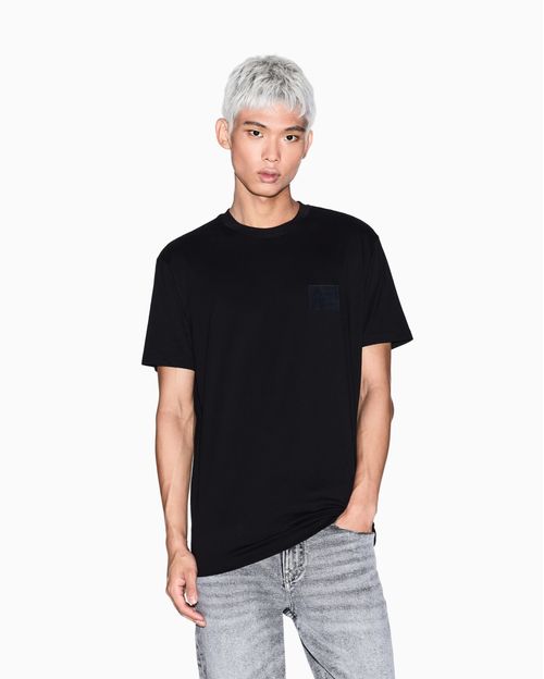 Playera de corte regular con parche