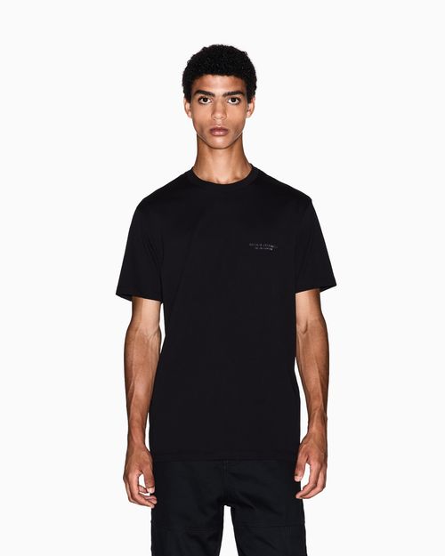 Playera corte regular con logo