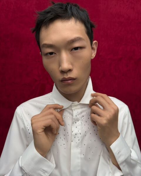 ISL_instagramSliderSection_1766697084046