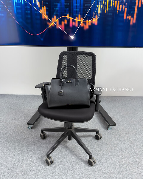 ISL_instagramSliderSection_1769286180245